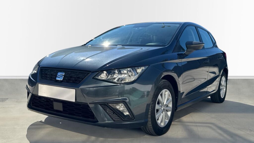 Vehículo nacional, en perfecto estado. Muy equipado. Se entrega revisado, transferido y con garantía. Opción de tasación y entrega de coche como parte de pago. Posibilidad de entrega en toda España ( consulte condiciones ) -Este anuncio puede contener errores